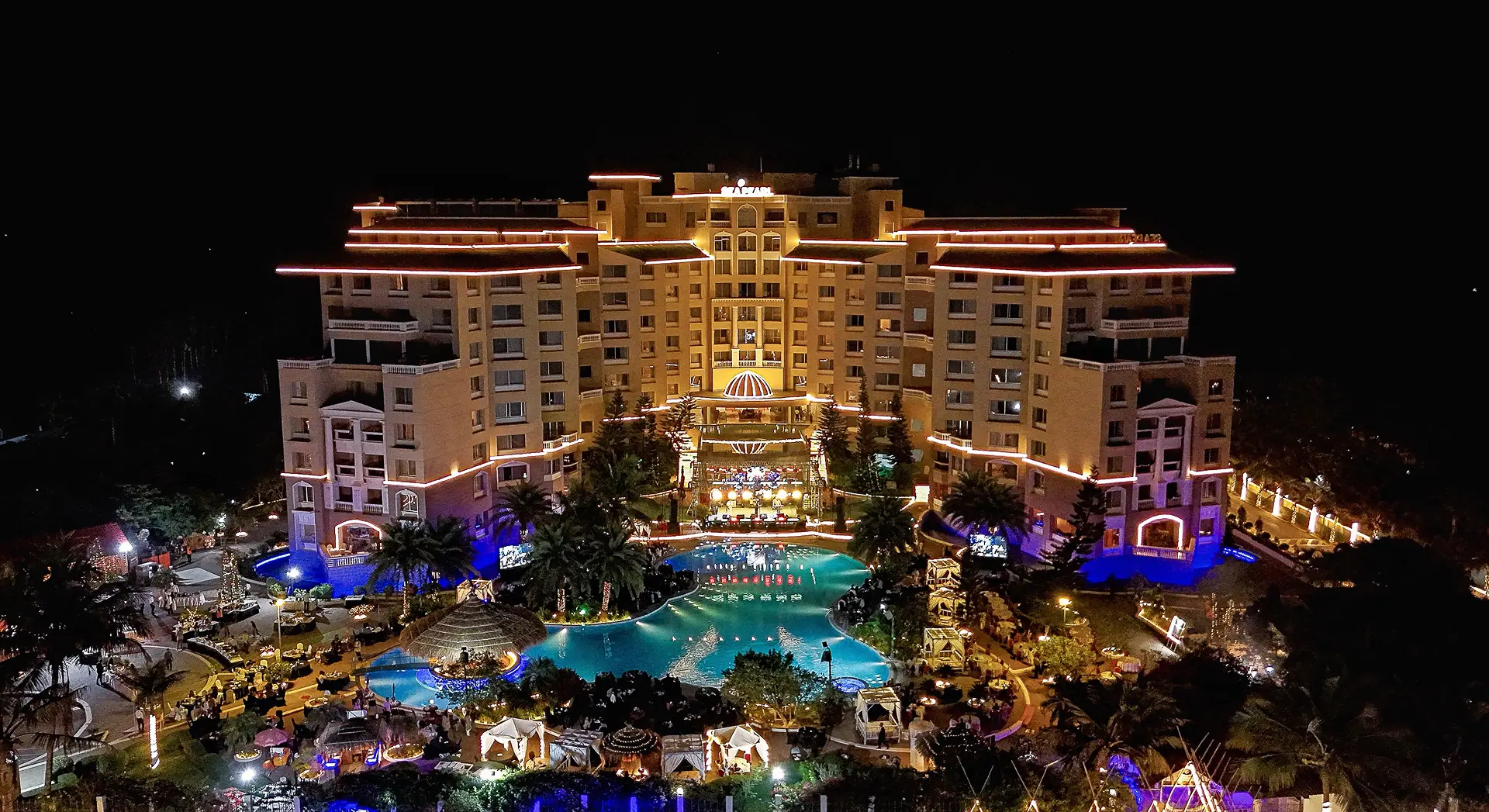 Royal Tulip Sea Pearl Beach Resort & Spa